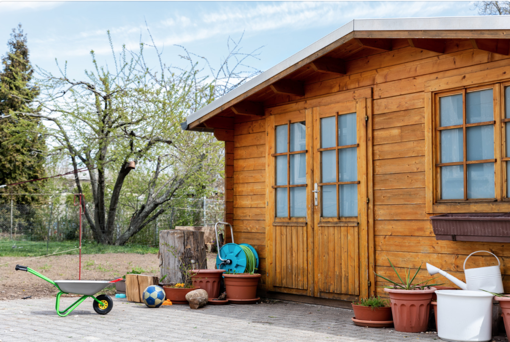 building green: sustainable practices in prefab and modular construction